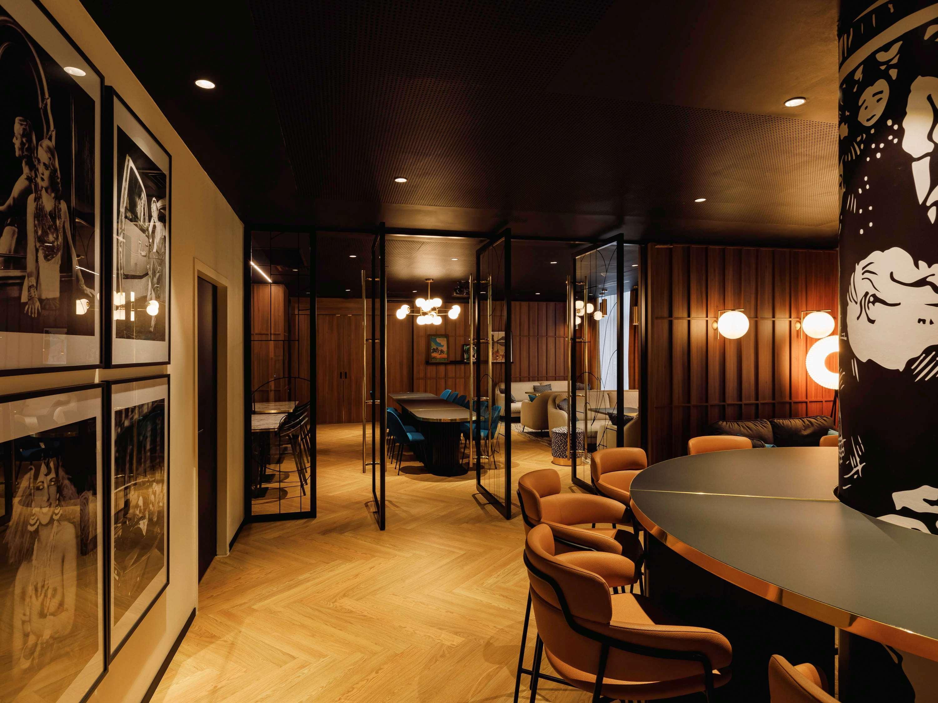 Mercure Centre Saxe Lafayette 4*