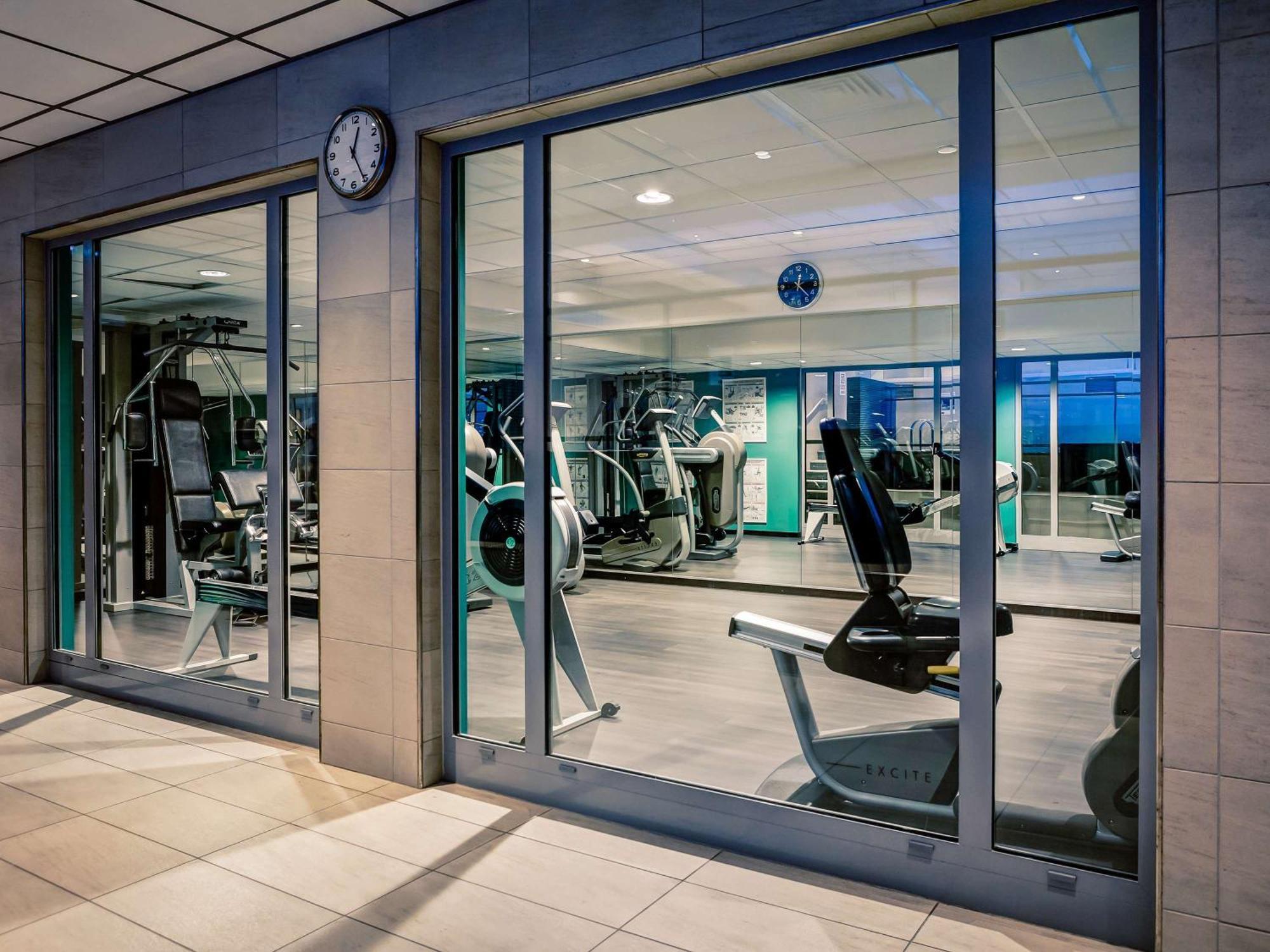 Hotel Mercure Centre Saxe Lafayette 4*