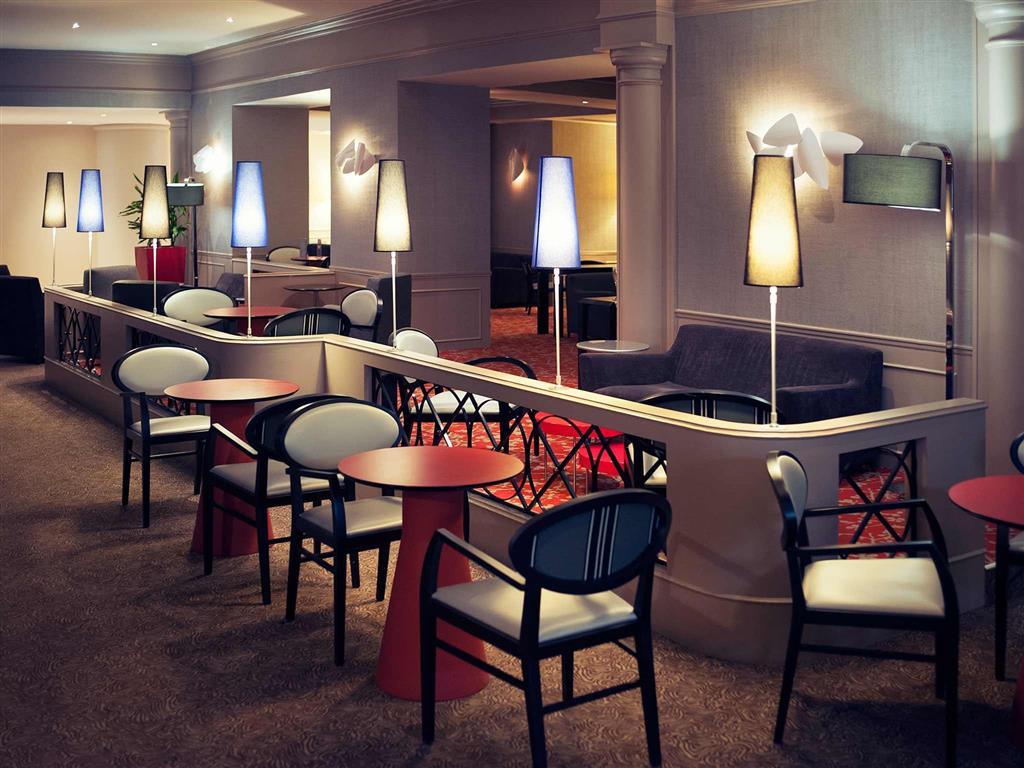 萨克斯·拉斐特·里昂Mercure中心